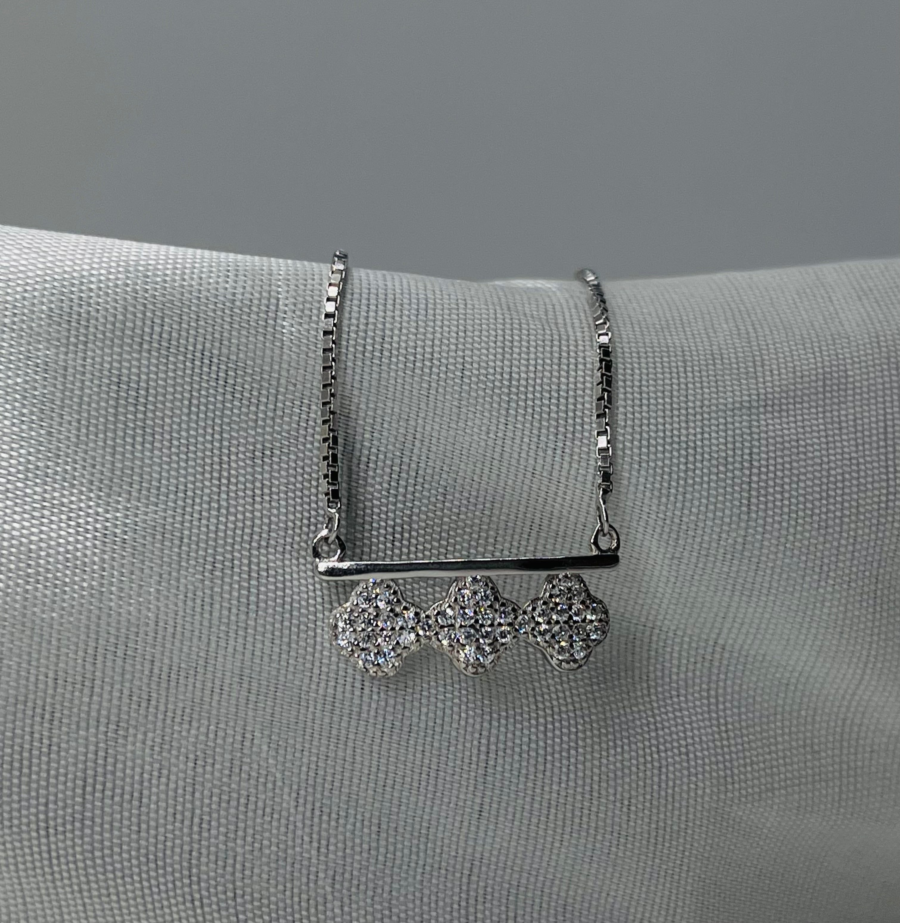 Cleef Bling Necklace