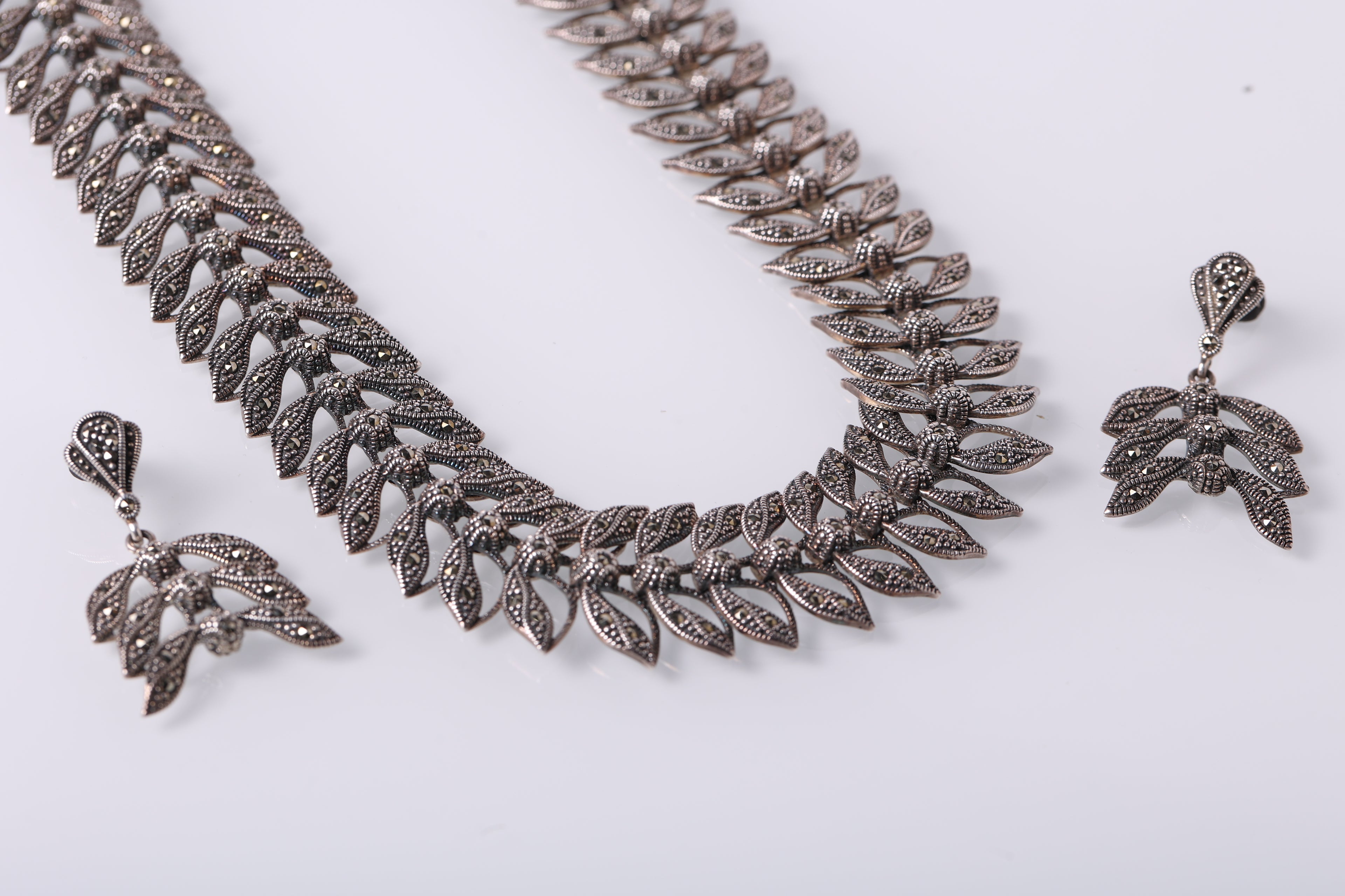 Leaf Whisper Ensemble- Necklace and Earrings