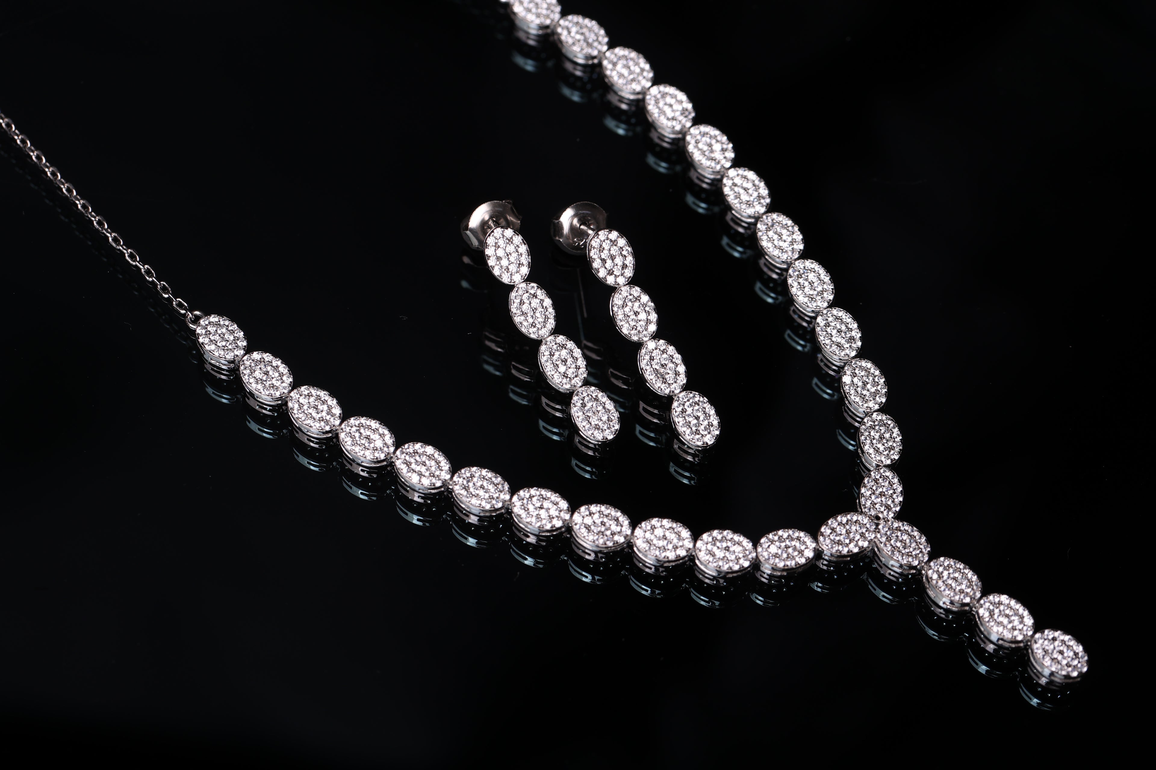 celestial oval bloom set- necklace and earrings