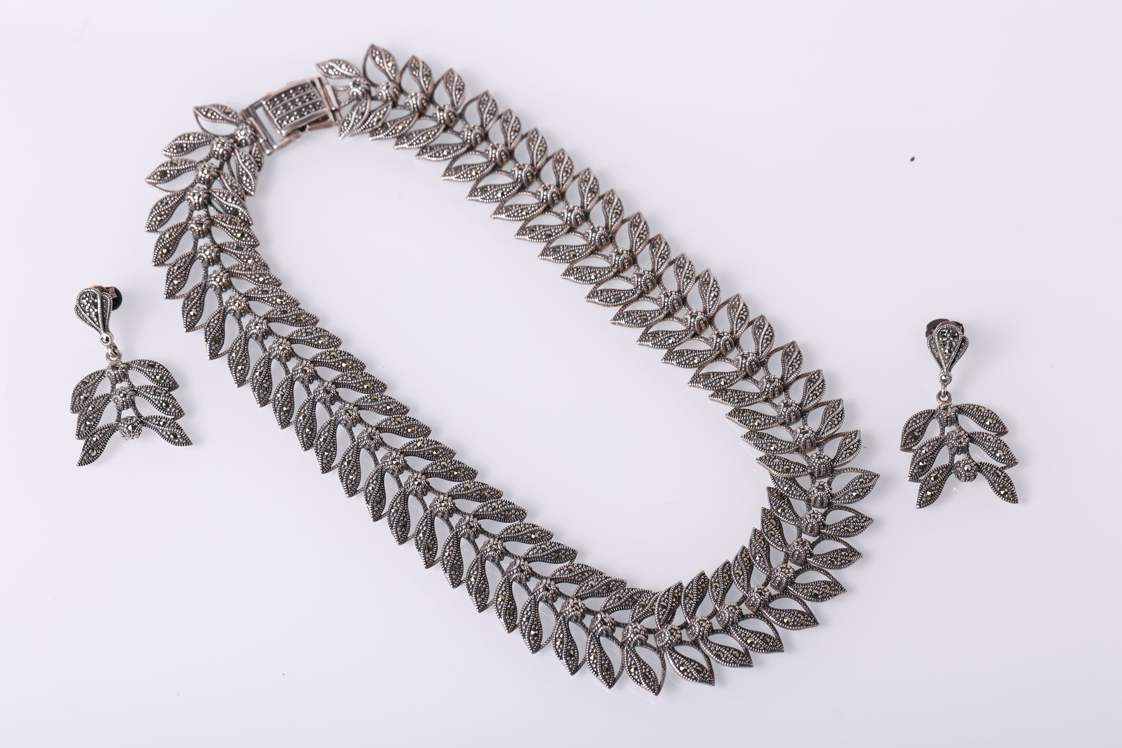 Leaf Whisper Ensemble- Necklace and Earrings