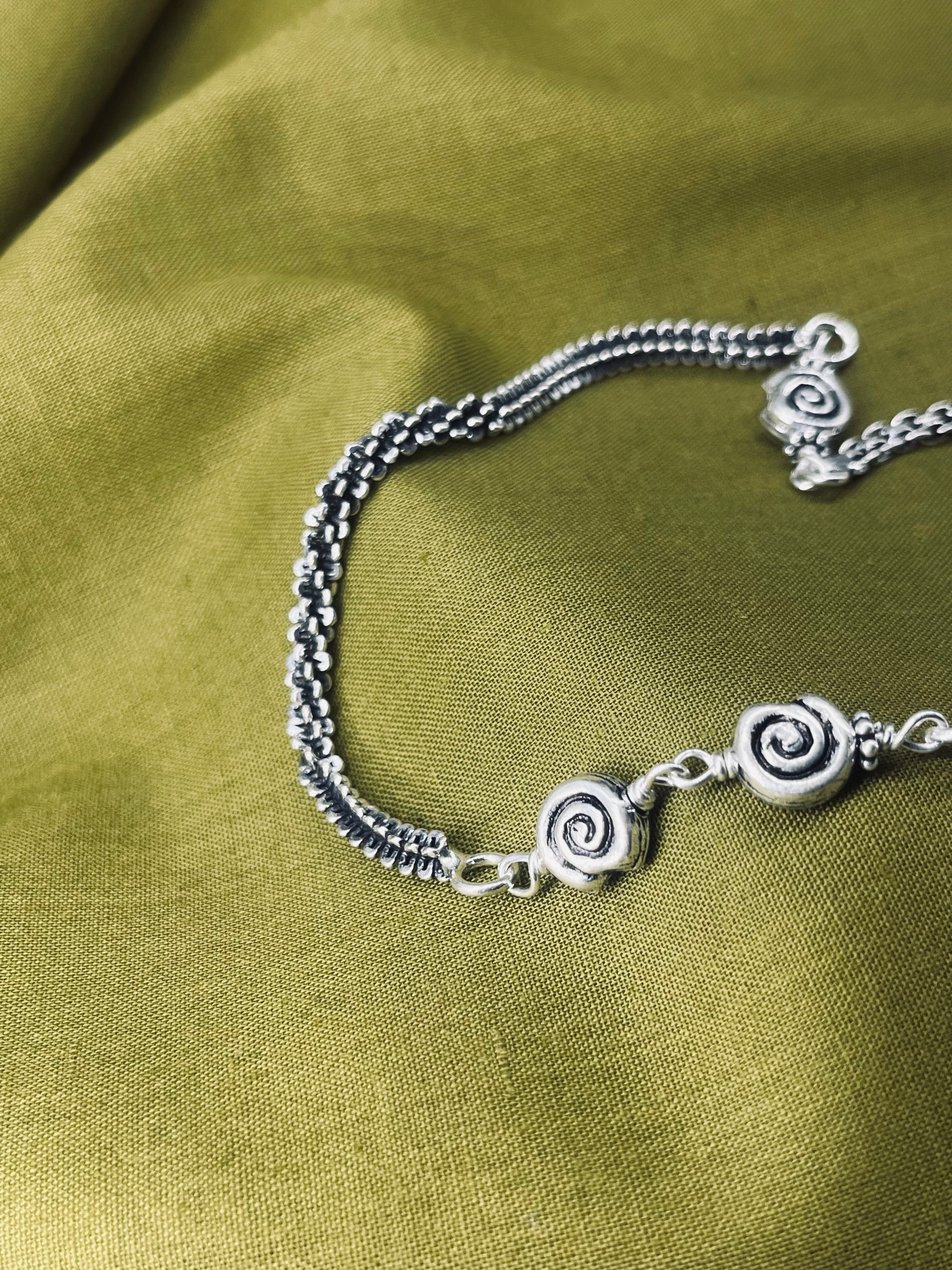 Spiral charms Anklet