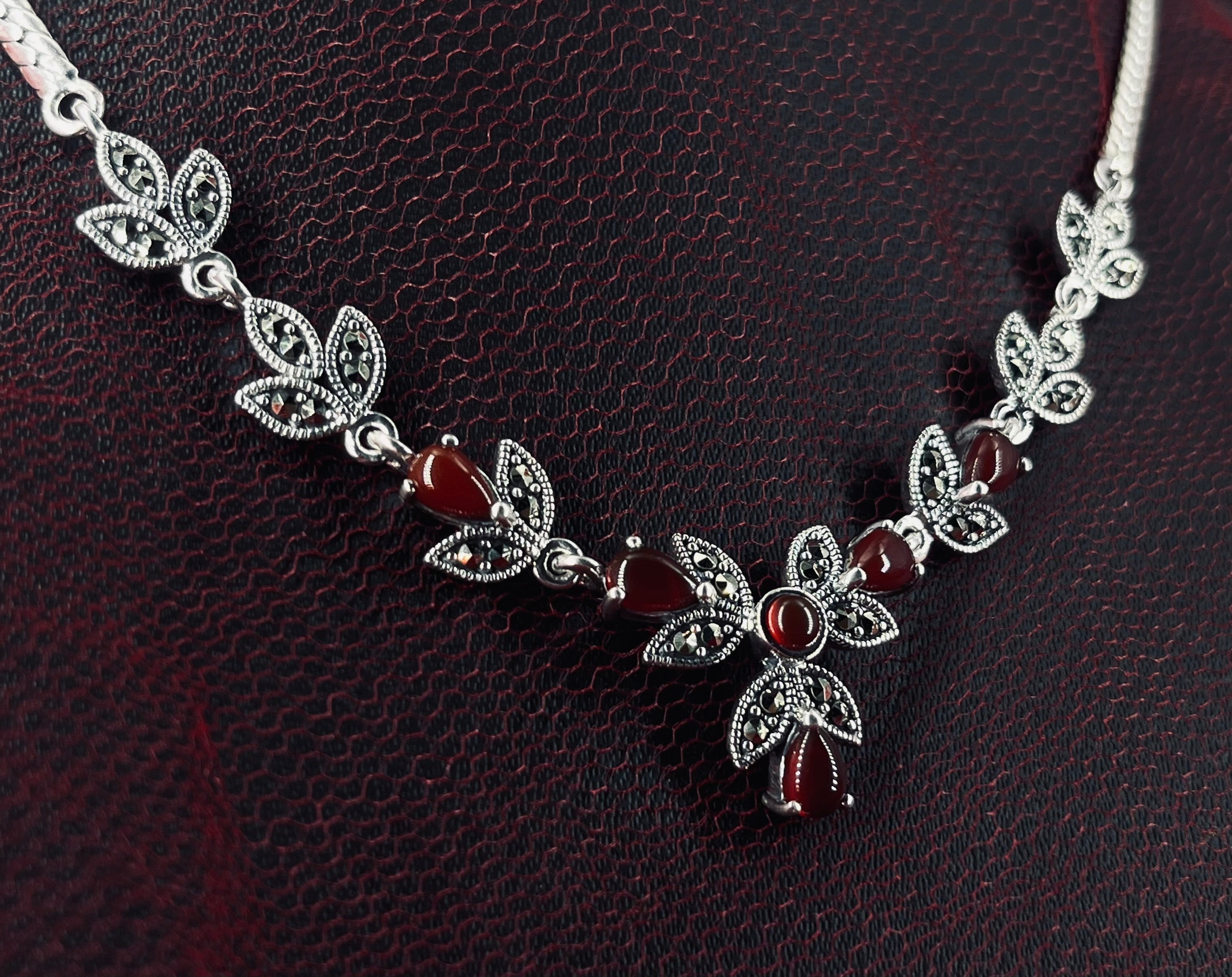 Brown Flora Necklace