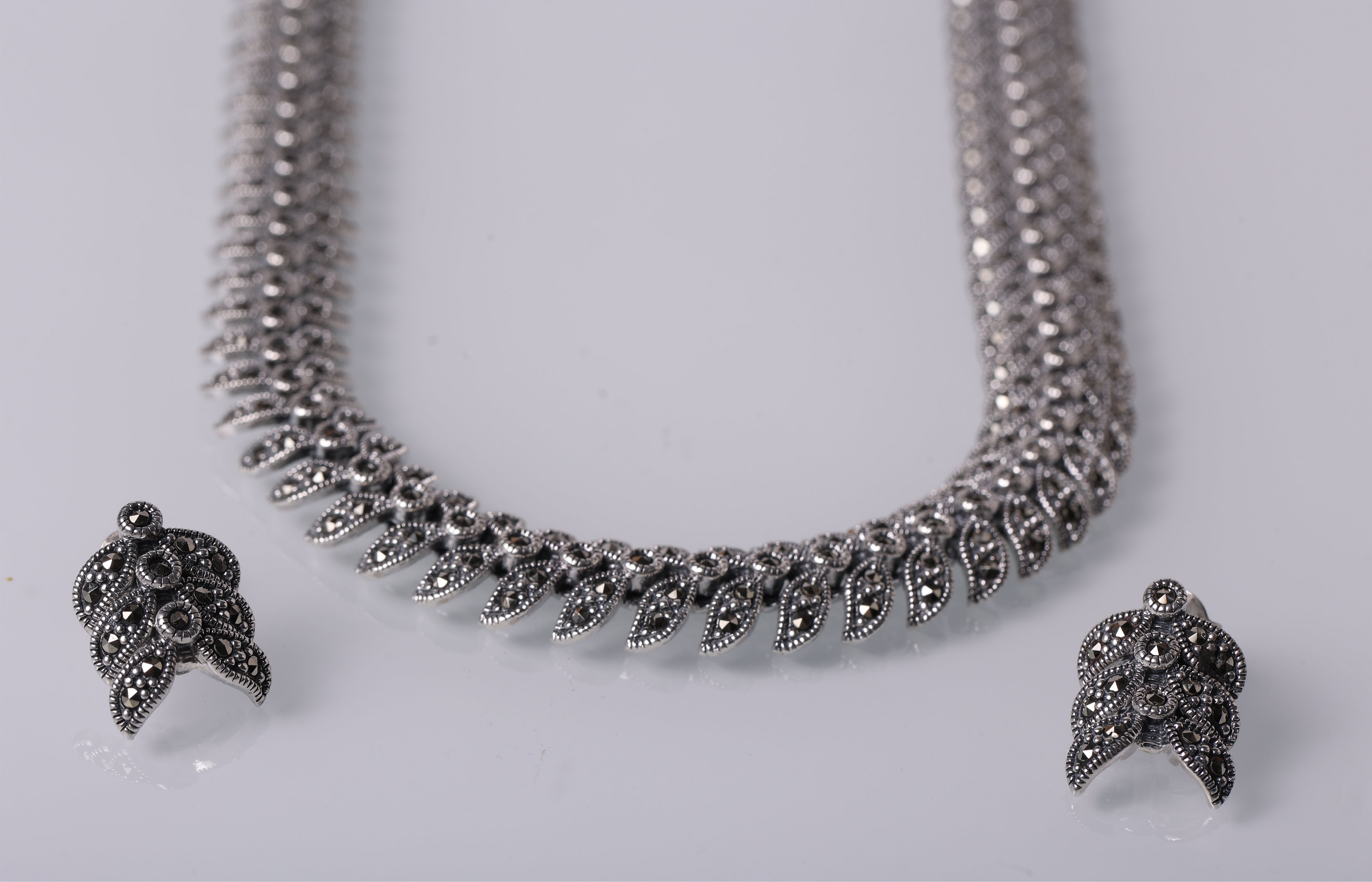 Timeless Antique Fern set - Necklace and Earrings