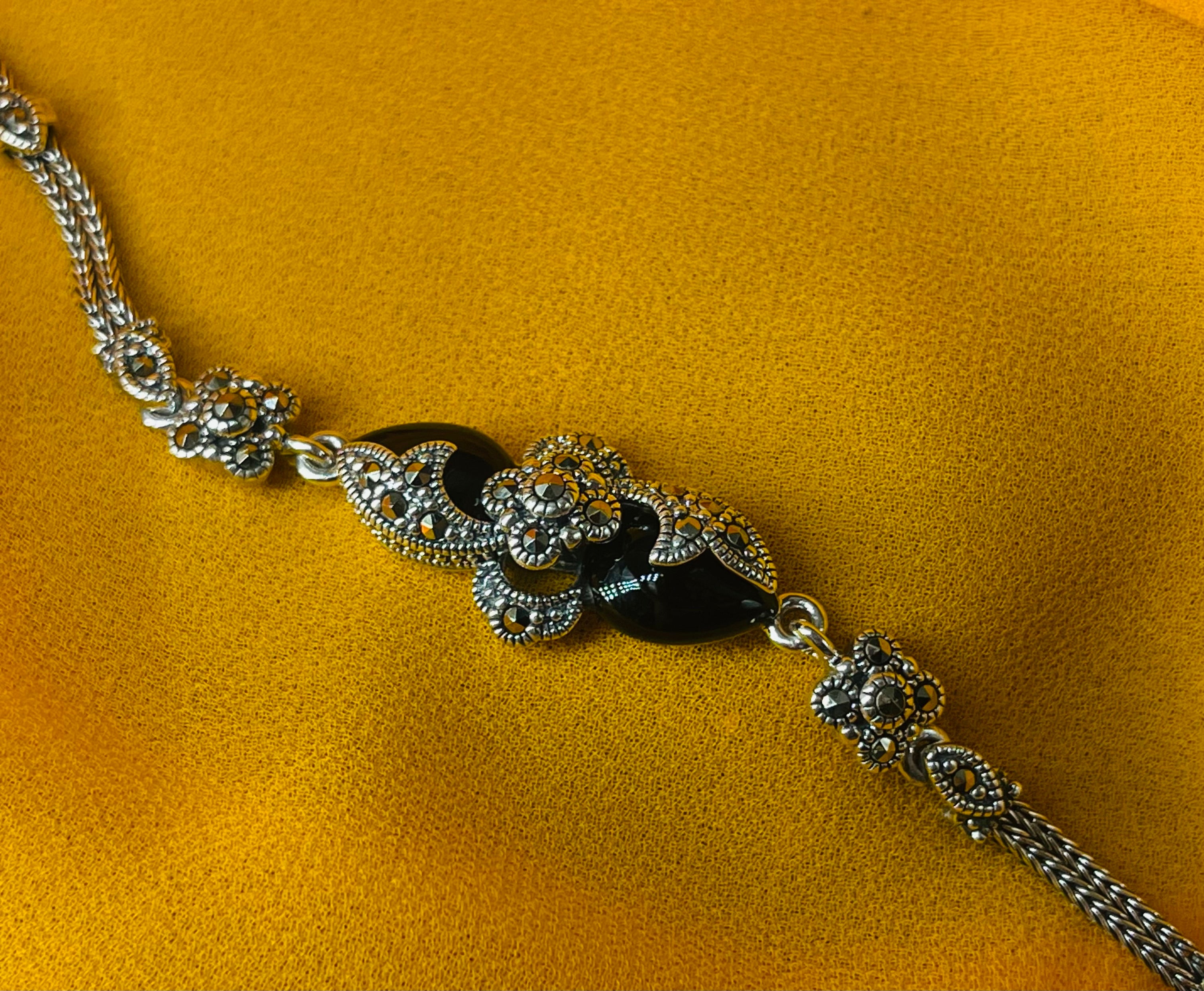 Black Stone Paradise Bracelet