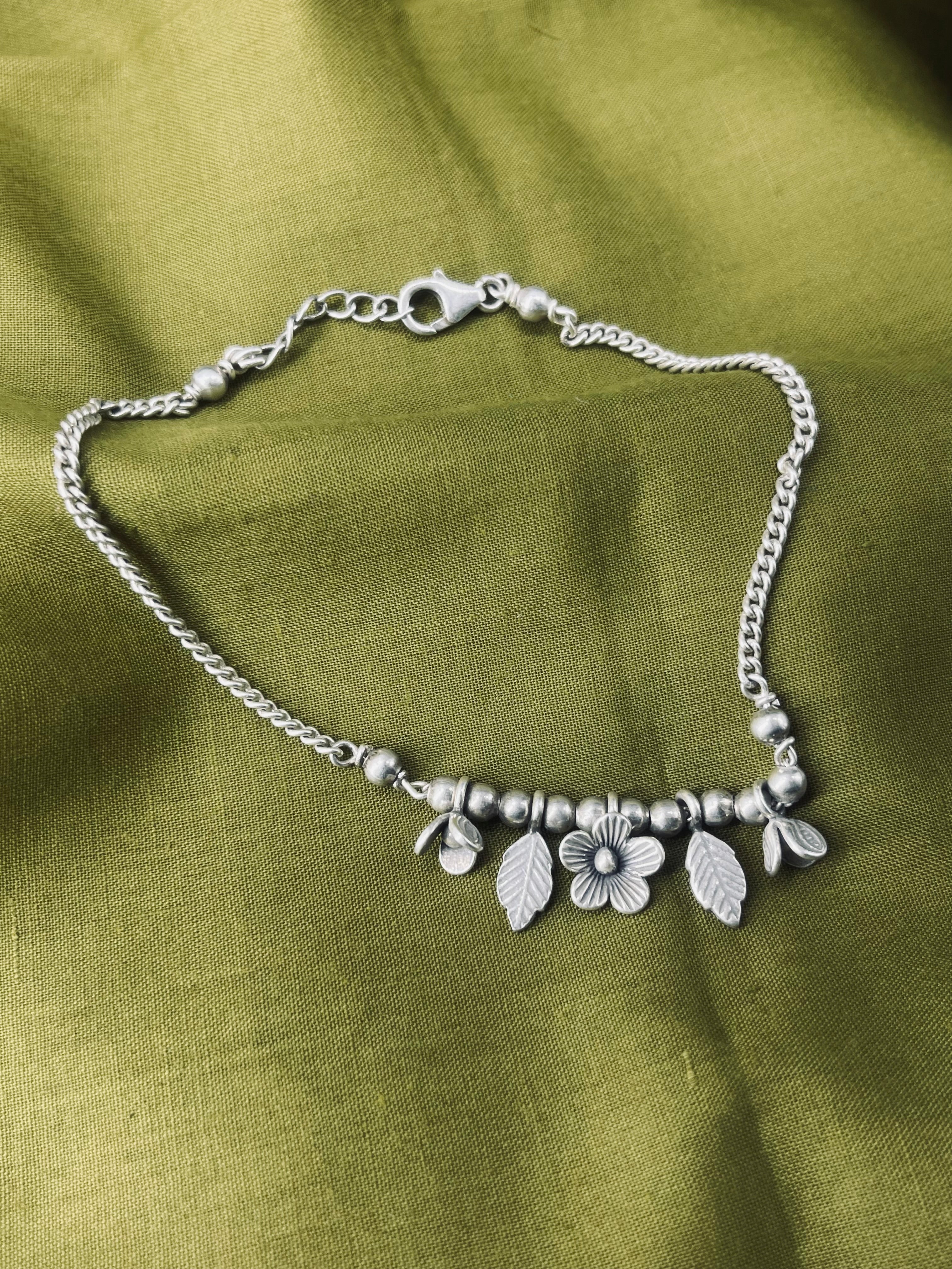 Floral blossom charm anklet