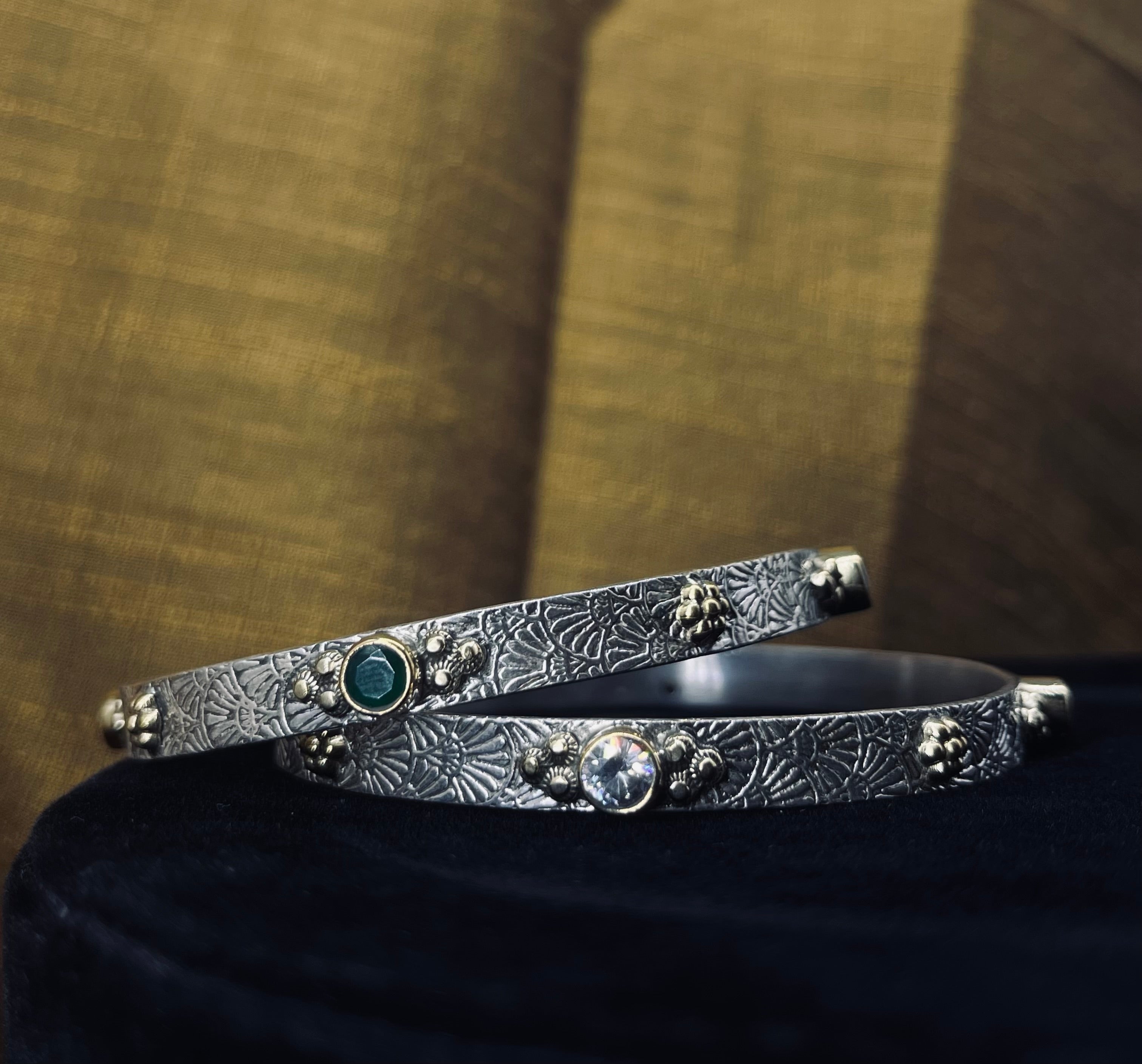 Tricolour Gulika Bangles