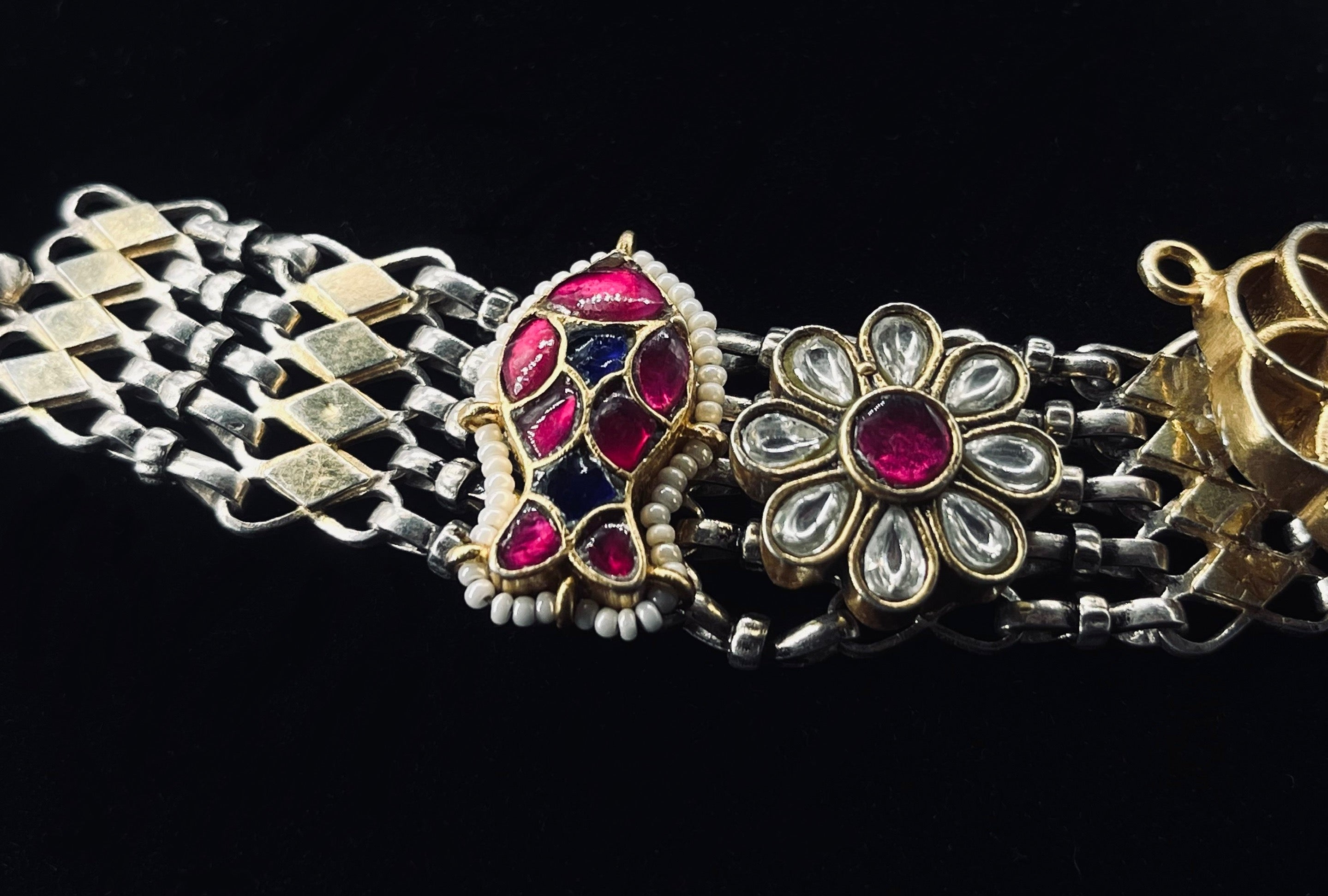 SHAILAPUTRI Necklace