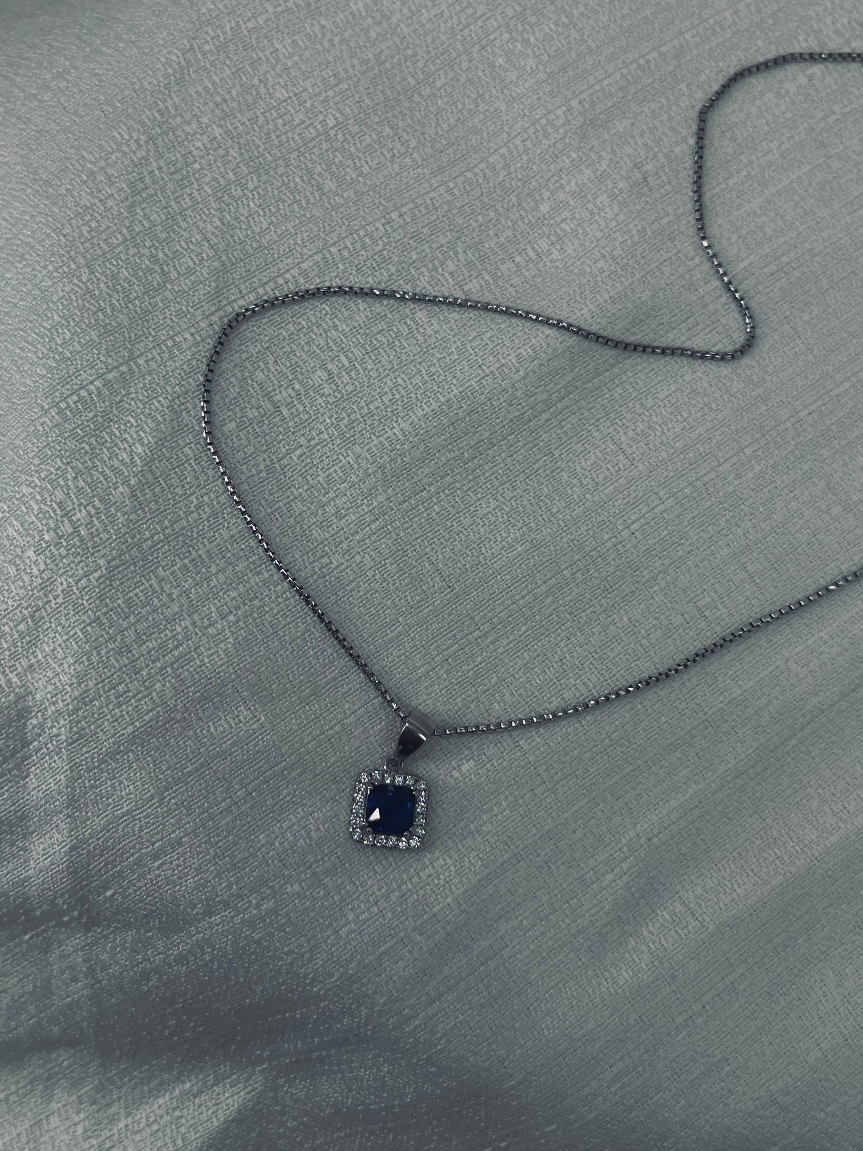 Blue sapphire Necklace