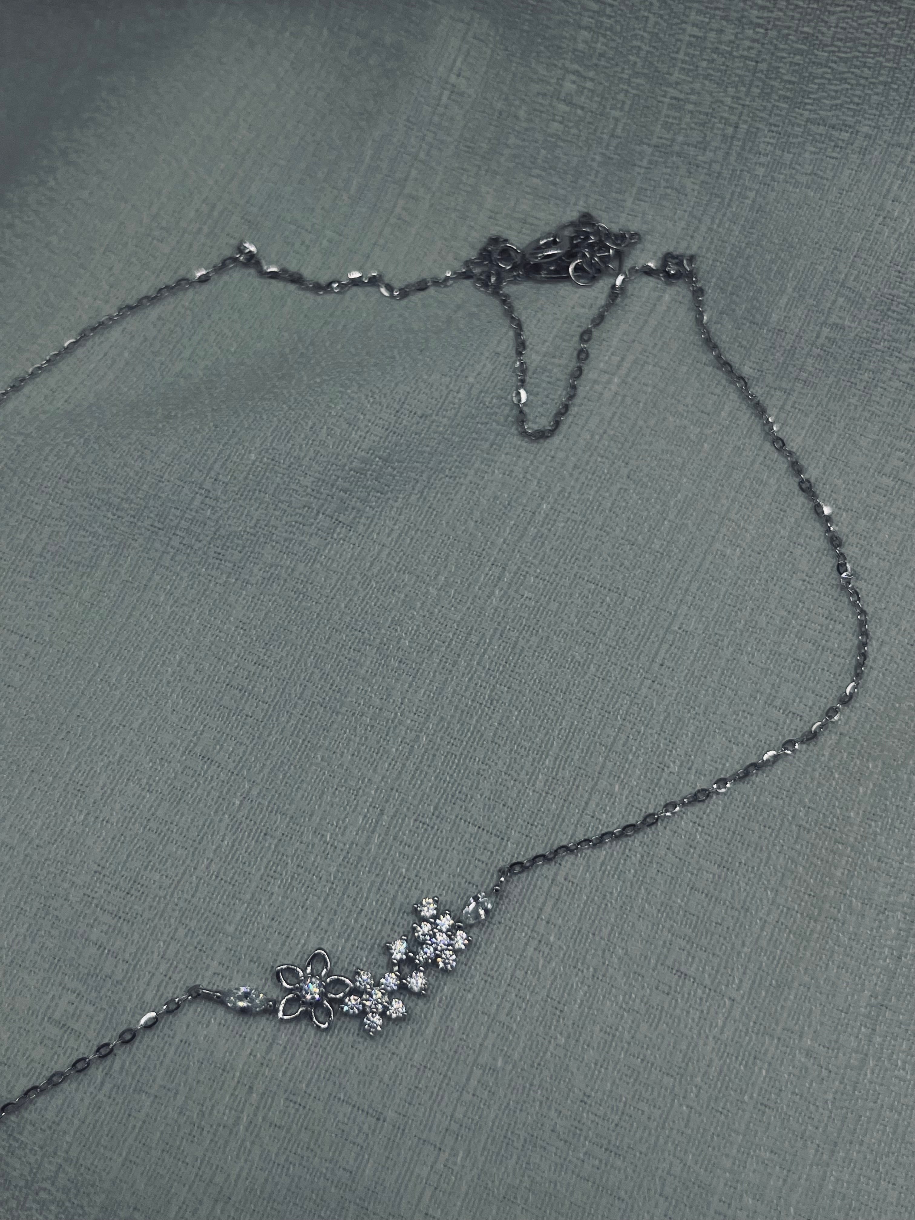 Floral blossom Necklace