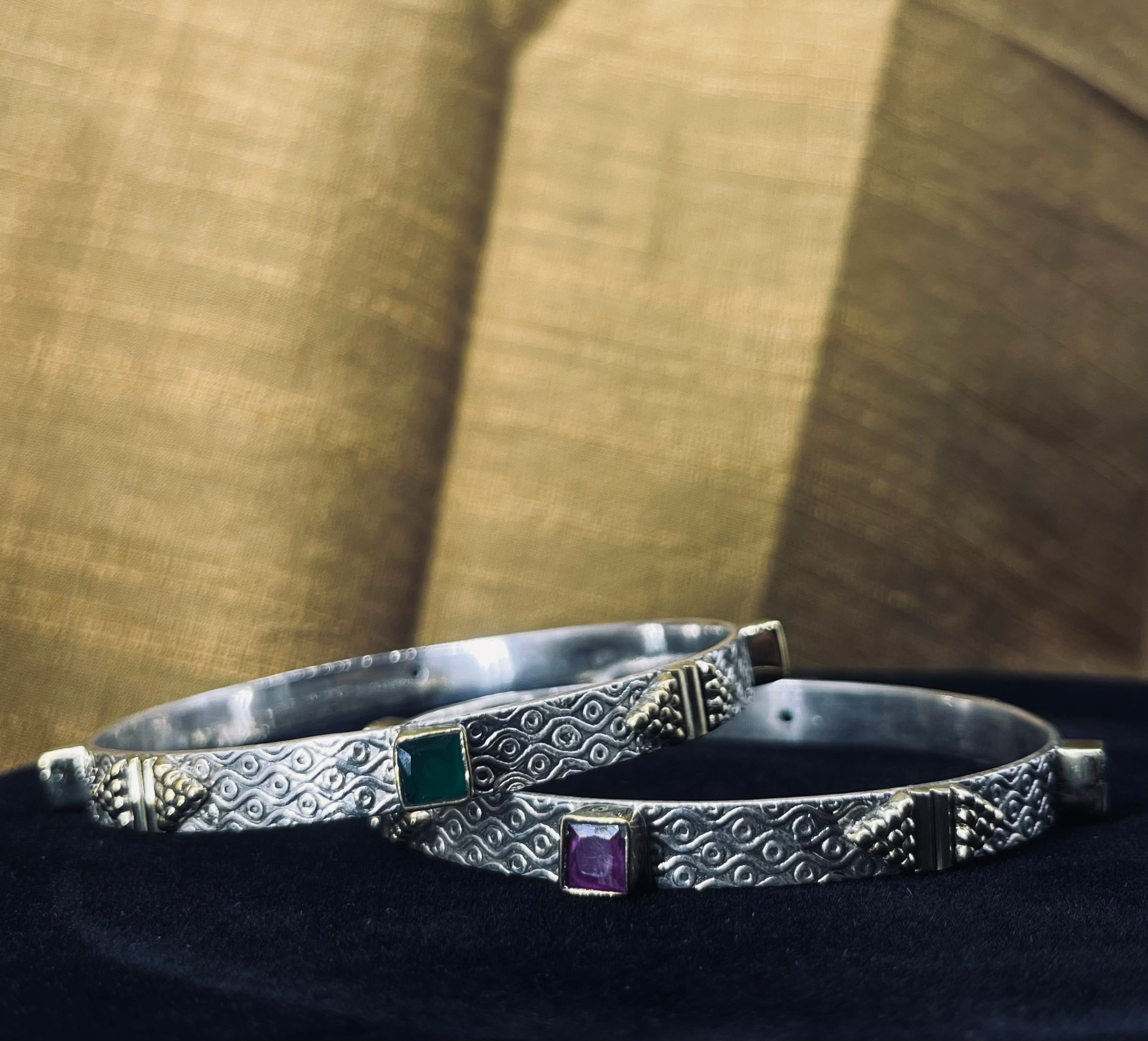 Tricolour Kritika Bangles