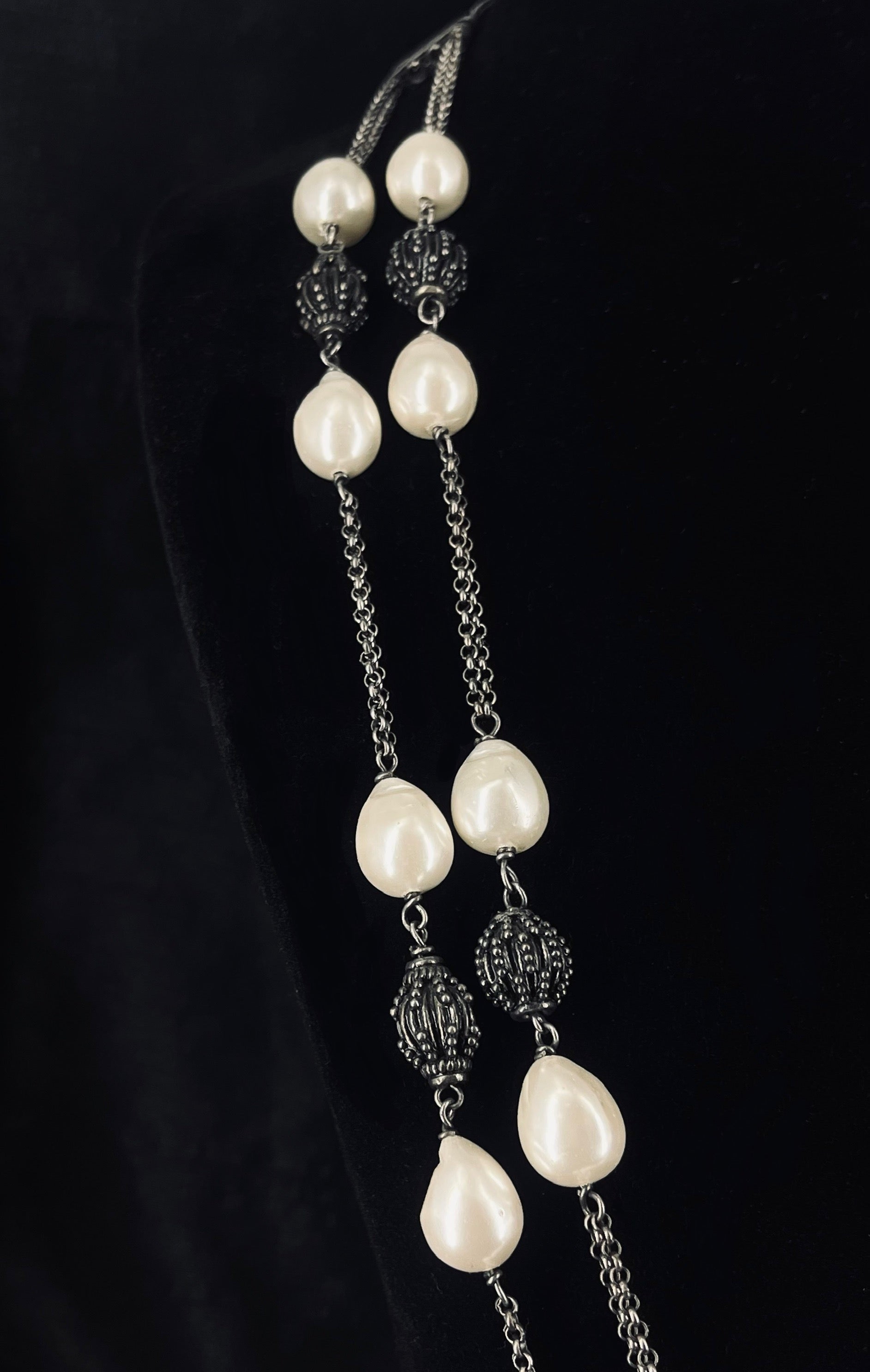 SKANDAMATA Pearl Necklace